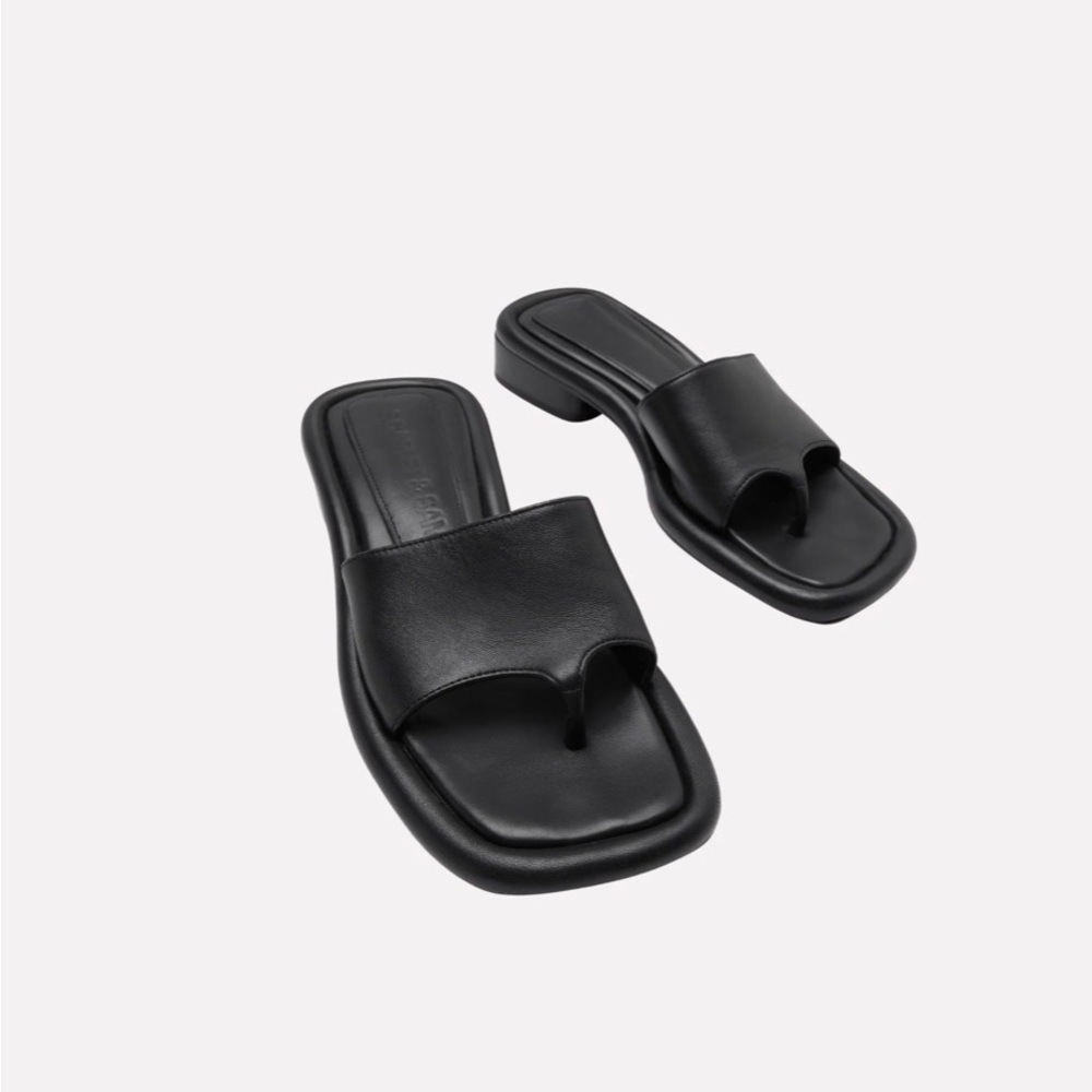 Sleek Black Women's Slide Sandals